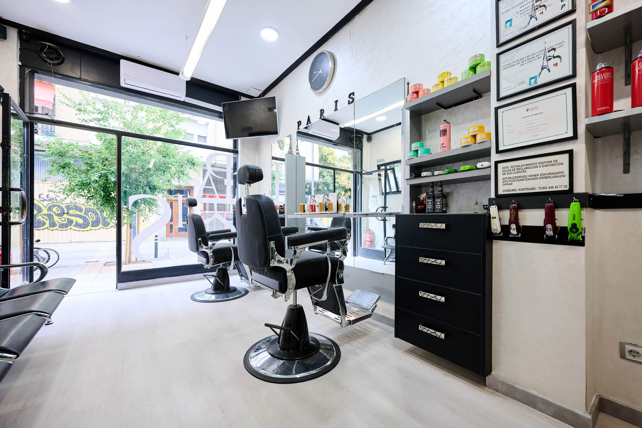 PELUQUERIA PARIS EN PAMPLONA