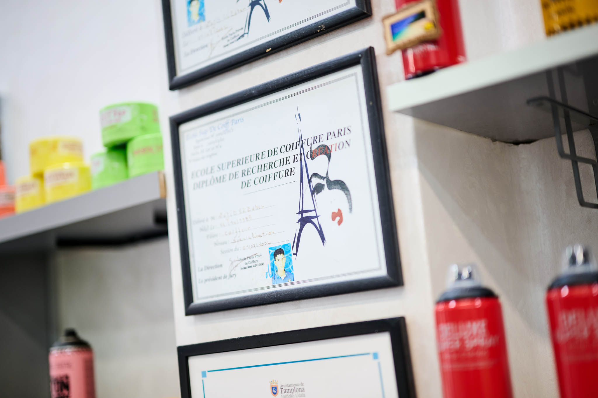 PELUQUERIA PARIS EN PAMPLONA